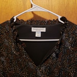 Very chic cute flowing dress